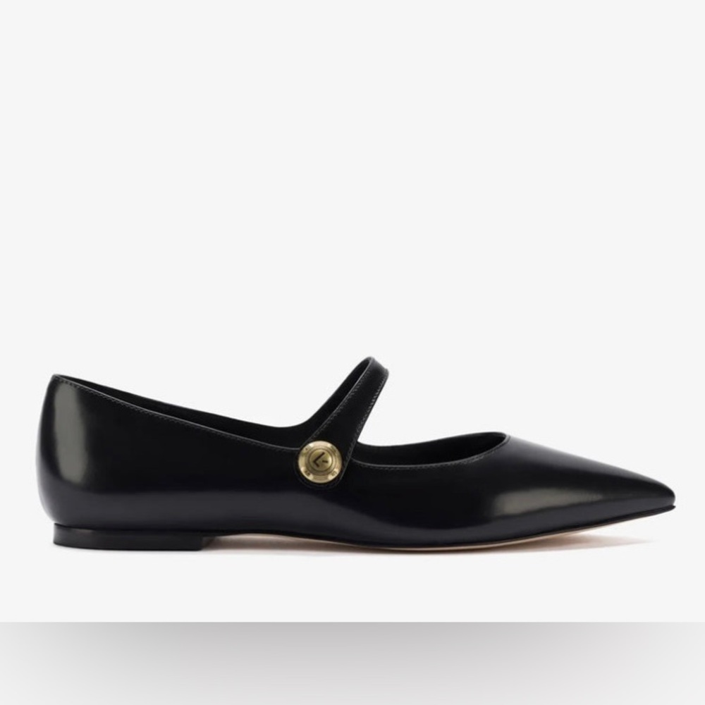 Larroude NWT Caroline Flat in Black Leather Sz7